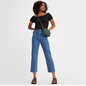 Levi’s Ribcage Straight Ankle Jeans